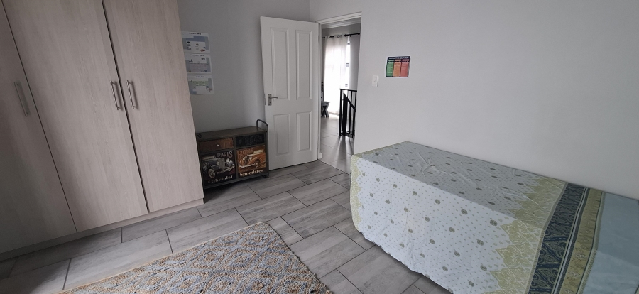To Let 3 Bedroom Property for Rent in Langeberg Ridge Western Cape